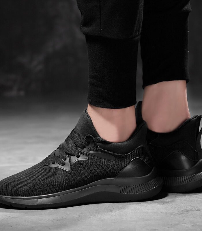 Men Breathable Mesh Casual Shoes with Hidden Height Increase Flat Heel Lace-Up